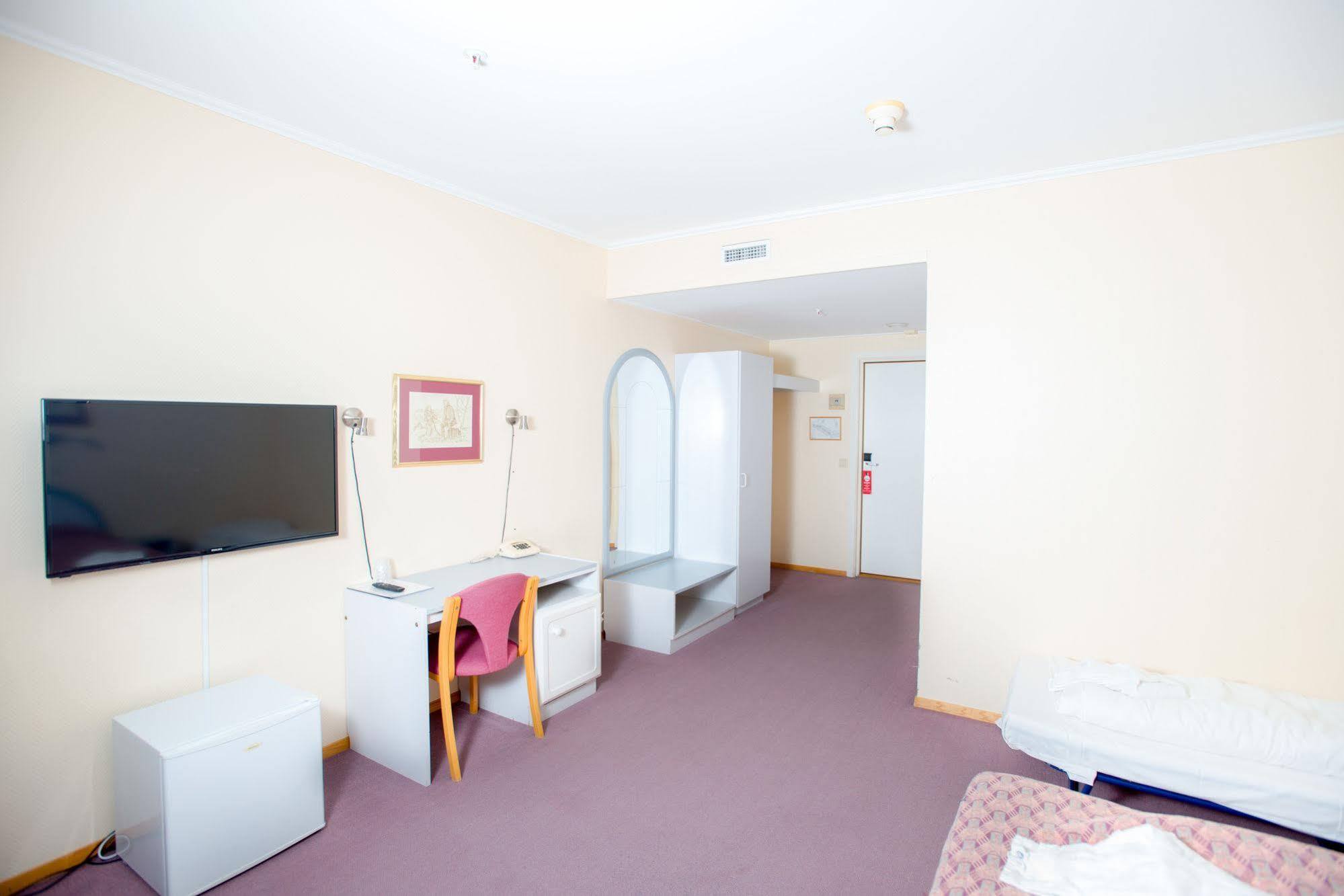 Stiklestad Park Hotel Verdalsora Exterior photo